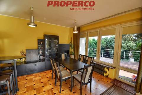 Dom ok. 200 m2, 6 pokoi, Jędrzejów