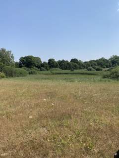 Sprzedam działki nad jeziorem