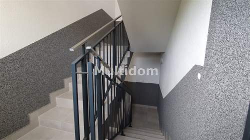 Nowy Dom Bliźniak / 2 Apartamenty Cieszyn