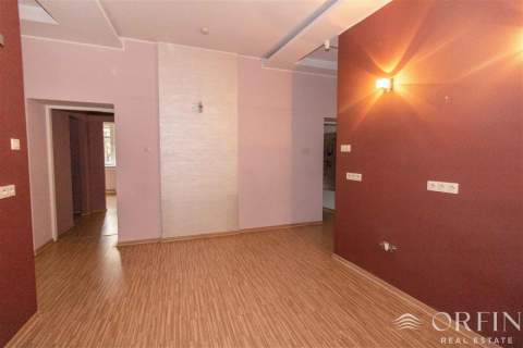Lokal biurowo-usługowy - Gdynia Centrum 93 m2