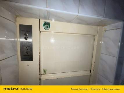 Nieruchomość komercyjna na sprzedaż, 2300 m2, Łódź