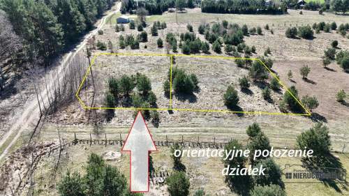 Działka pod lasem w pobliżu jeziora