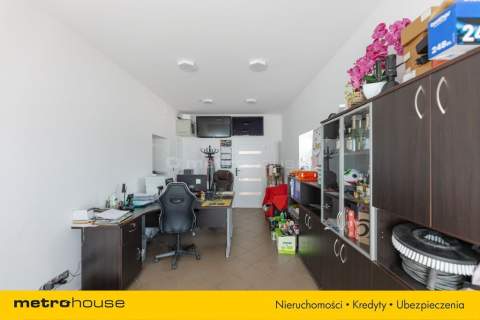 Nieruchomośc komercyjna pod sklep spożywczy