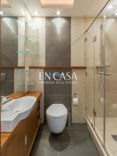 Dwupoziomowy apartament Duże tarasy