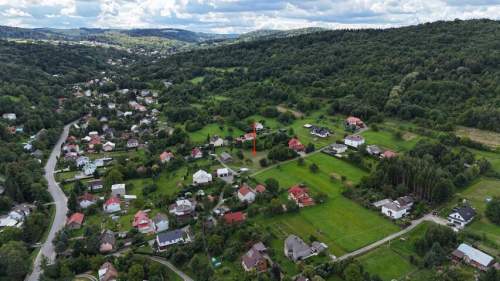 30 arów położone w pobliżu uzdrowiska Iwonicz-Zdrój