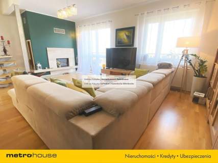 2007r Balkon 2piętro Kominek 2xGaraż Ogród