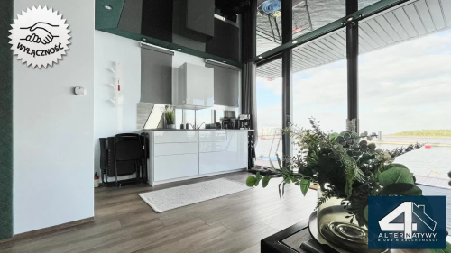 Dom na wodzie Houseboat