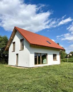 Dom wolnostojący 119,29 m2 5 pokoi Ogród