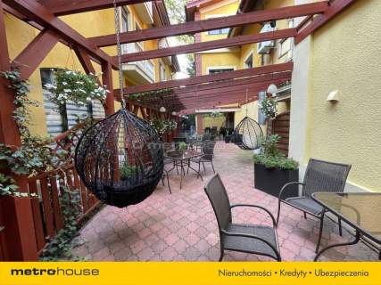 Nieruchomość komercyjna na sprzedaż, 2300 m2, Łódź