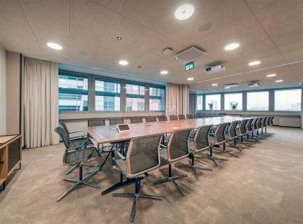 Nieruchomość komercyjna do wynajęcia, 725 m2, Warszawa