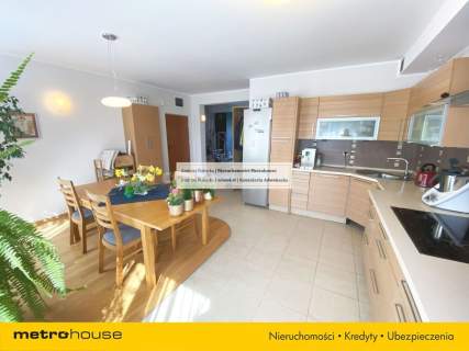 2007r Balkon 2piętro Kominek 2xGaraż Ogród