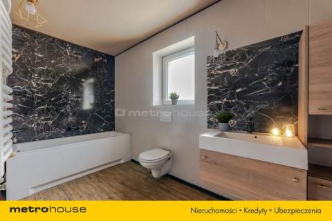 PETRYKOZY-przestronny dom 215 m2 z działką 848 m2.