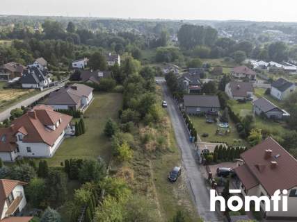 Długa działka pod zabudowę jednorodzinną