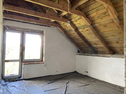 Dom wolnostojący o pow.273m2 w Żyrardowie
