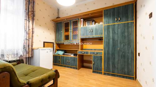 Kamienica ok. 300 m2 / 3 ar / Wadowice