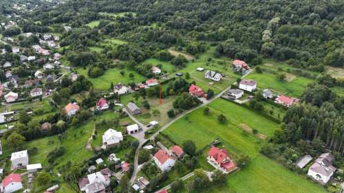 30 arów położone w pobliżu uzdrowiska Iwonicz-Zdrój