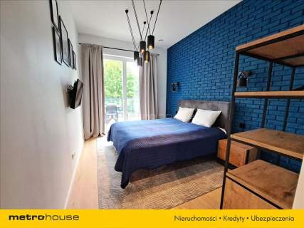 Dwupokojowy apartament z tarasem, wysoki standard.