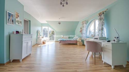Dom w Alwerni 186 m2 nieopodal lasu 