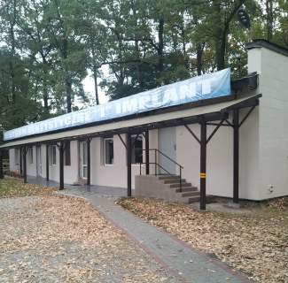 Budynek użytkowo-mieszkalny 45km od Warszawy