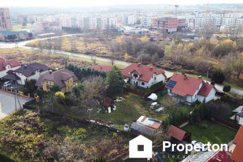 Działka budowlana 1000 m2 z mediami, Bacieczki