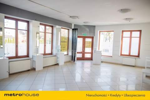 Na sprzedaż lokal użytkowy 660 m centrum miasta