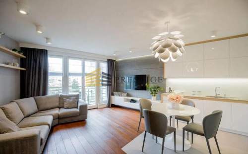 Piękny, przestronny apartament na Mokotowie