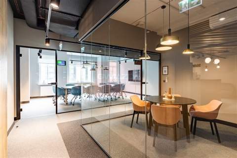 Nieruchomość komercyjna do wynajęcia, 375 m2, Warszawa