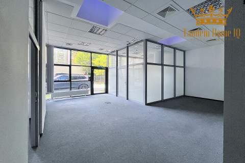 Biuro lub lokal usługowy o pow 254m2 w centrum Warszawy na parterze