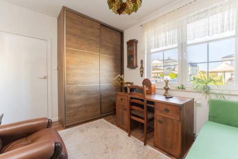 Apartament z ogrodem na prestiżowym osiedlu 