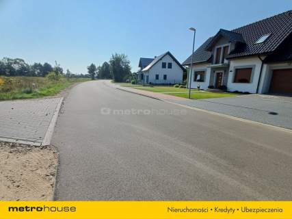 Dom z garażem z stanie surowym zamkniętym. Okazja.
