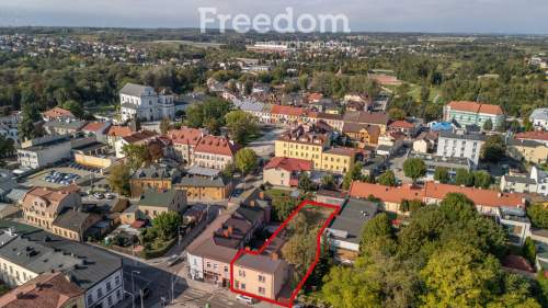 Dom w centrum Rawy Mazowieckiej 144 m