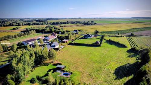 Działki budowlane 14 ar 24x61 m Chmielek