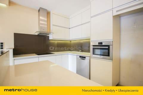Apartament winda garaż centrum