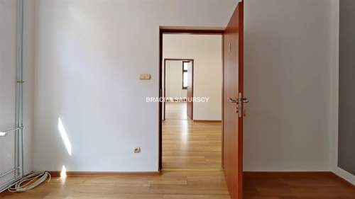 Biuro do wynajęcia, 52,21 m2, Tarnów