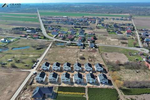 Nowa inwestycja w zabudowie bliźniaczej- Skwierzyn