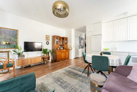 Apartament z ogrodem na prestiżowym osiedlu 