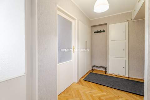 M-2 POK 50 M2 BALKON BLISKO AGH UJ WSZIB UKEN URK