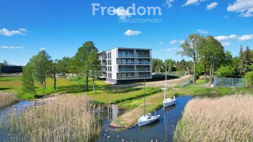 Nowoczesny apartament nad jeziorem