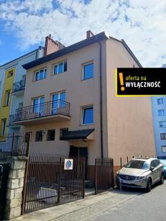 4kondygnacyjny budynek - Nowy Świat, Kielce