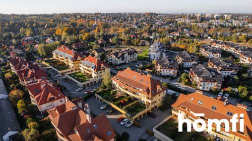 Dwupoziomowe mieszkanie na os. Cztery Pory Roku