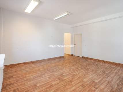 Lokal biurowy, 6 pomieszczeń