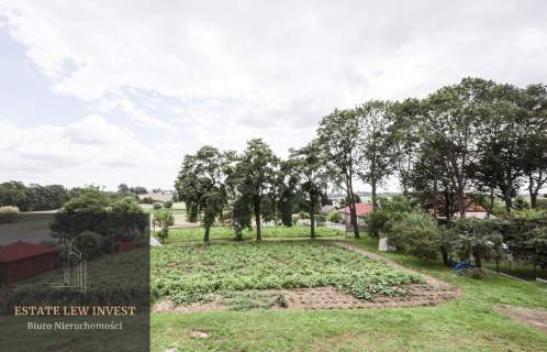 Dom w zielonej okolicy   nowoczesne rozwiązania 