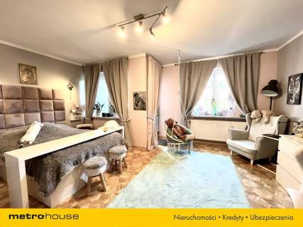 Centrum dom 240 m2 Idealna Lokalizacja