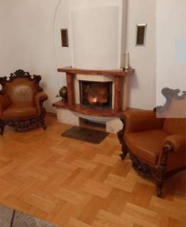 Piękny dworek w stylu klasycystycznym