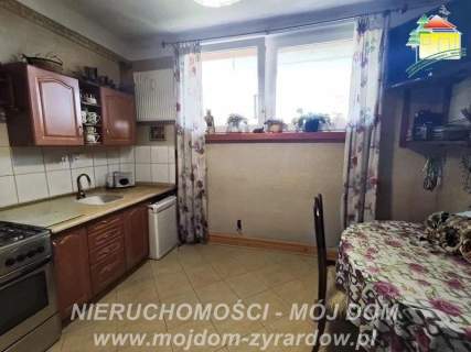 Kawalerka z dużym balkonem na Os. Żeromskiego.