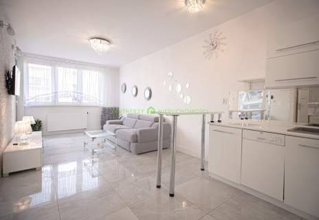 Apartament 2-Pokojowy z Balkonem w Kołobrzegu