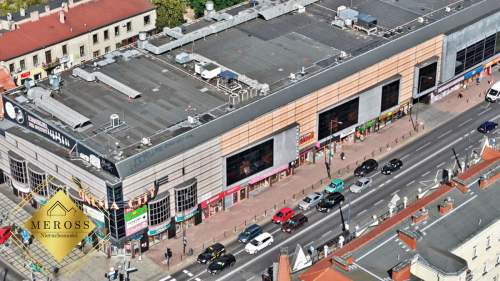 Lokal 300m2 witryna w centrum Częstochowy 