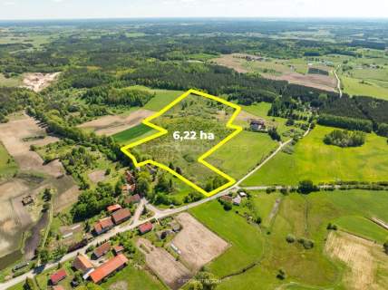 Magiczna działka na Warmii - stawy i zieleń