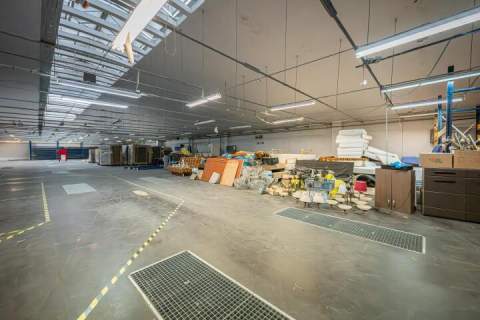 Ogrzewany magazyn 900m2 Stara Garbarnia Parking 
