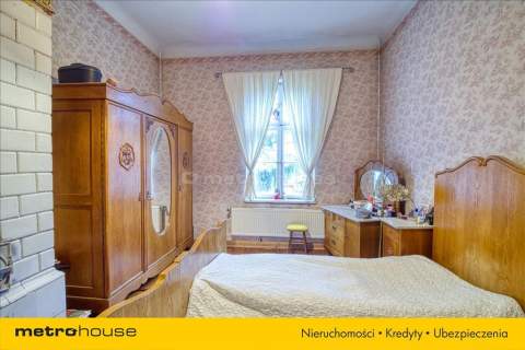 Zamieszkaj w zabytkowym murowanym domu.